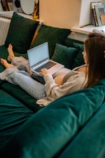 Schwangere_Laptop